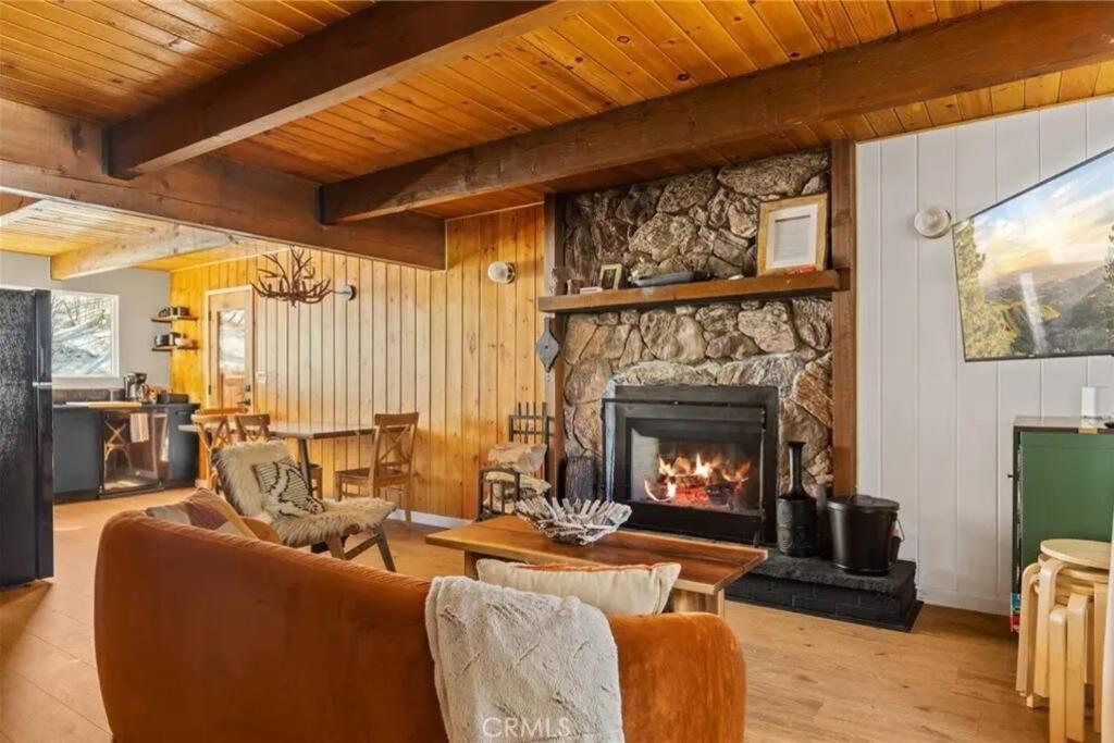 Le Chalet Of Arrowbear Lake Running Springs Exteriör bild